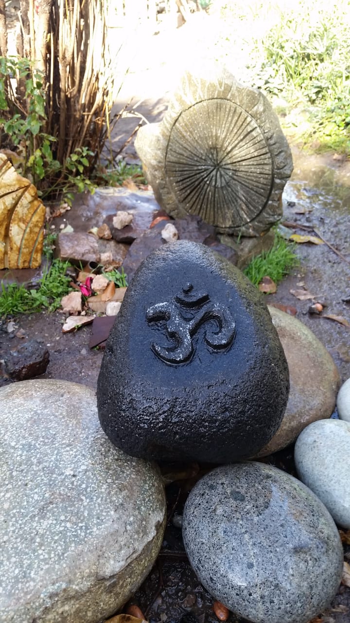 Compras: piedras decorativas para el jardín